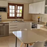 Villa Lava *
